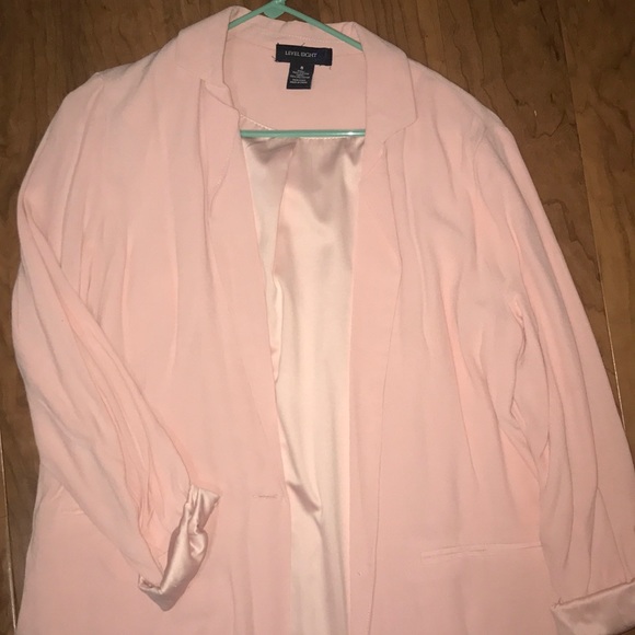 Pink blazer - Picture 2 of 4